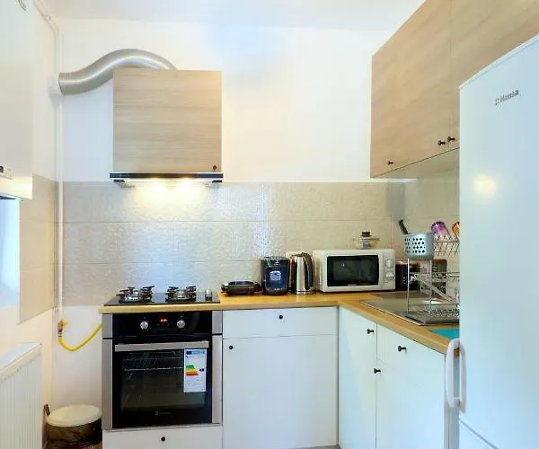 Apartament Vitan Готель Бухарест