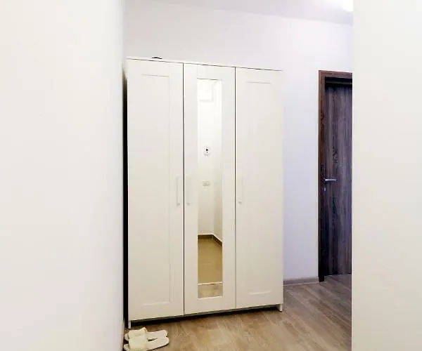 Готель Apartament Vitan Бухарест